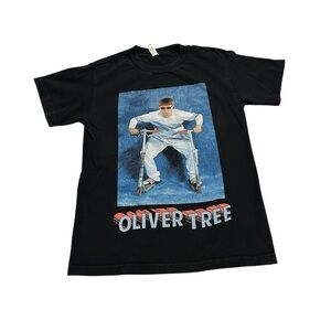 Men’s Small Oliver Tree Band T-Shirt